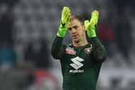 TURIN, ITALY - FEBRUARY 12:  Joe Hart of FC Torino celebrates victory at the end of the Serie A match between FC Torino and Pescara Calcio at Stadio Olimpico di Torino on February 12, 2017 in Turin, Italy.  (Photo by Valerio Pennicino/Getty Images)